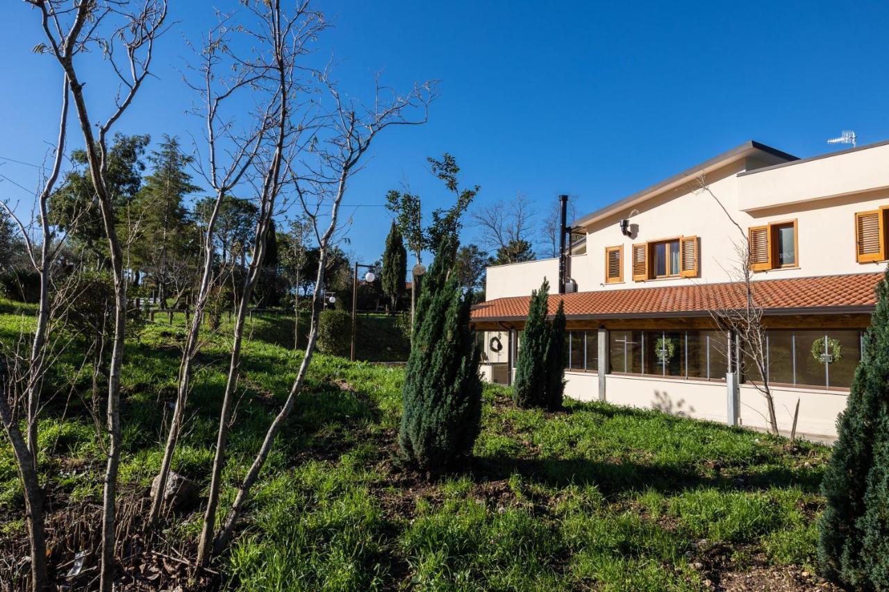 Tenuta Pascarella Bed & Breakfast Frasso Telesino Екстер'єр фото